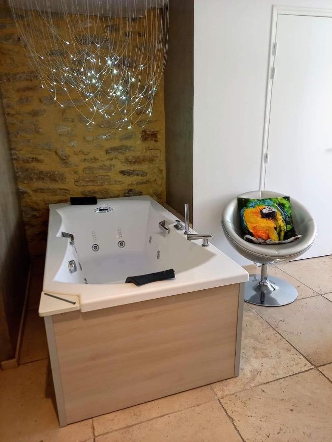 Les Chambres Du Vieux Bistrot Cabrières-dʼAvignon 외부 사진