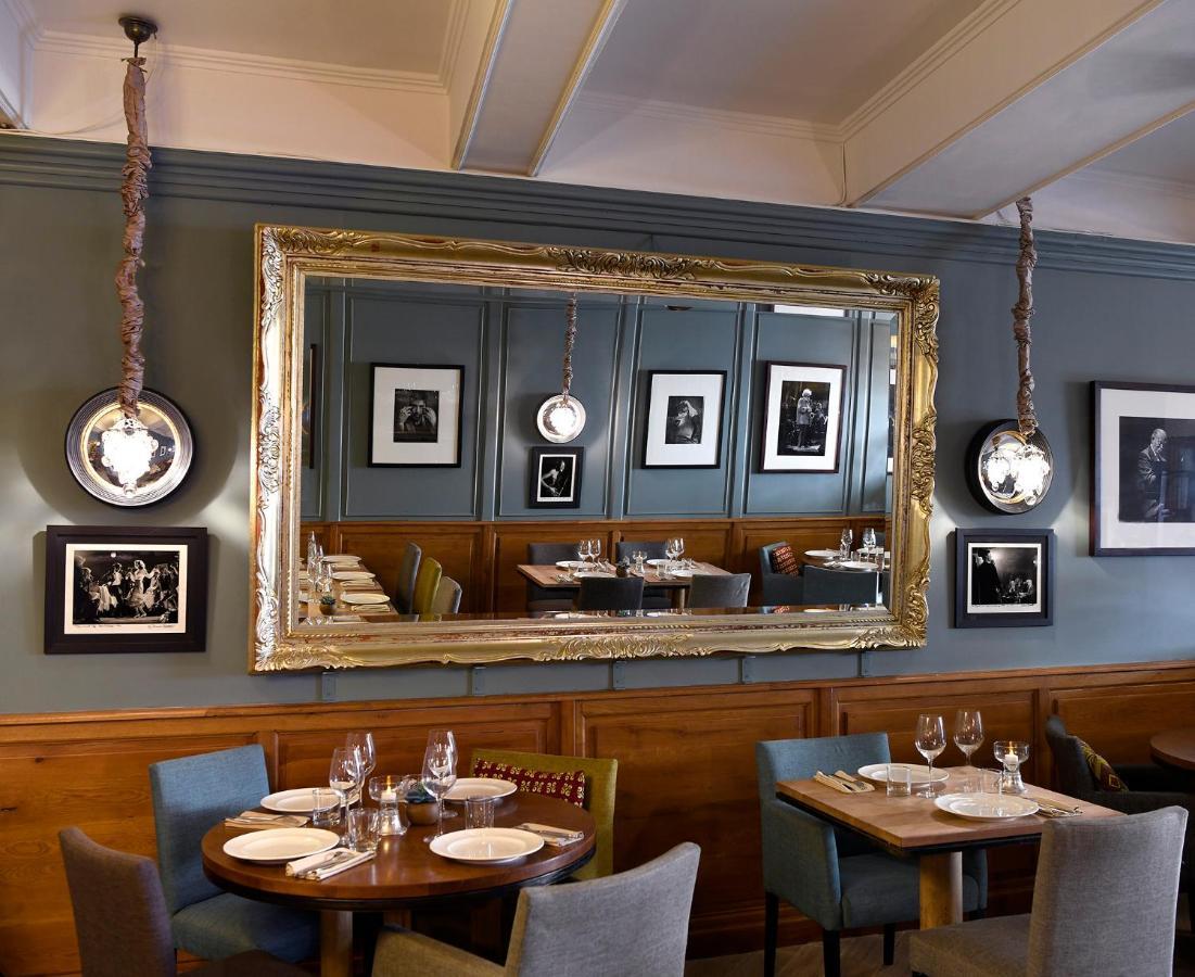 Les Chambres Du Vieux Bistrot Cabrières-dʼAvignon 외부 사진